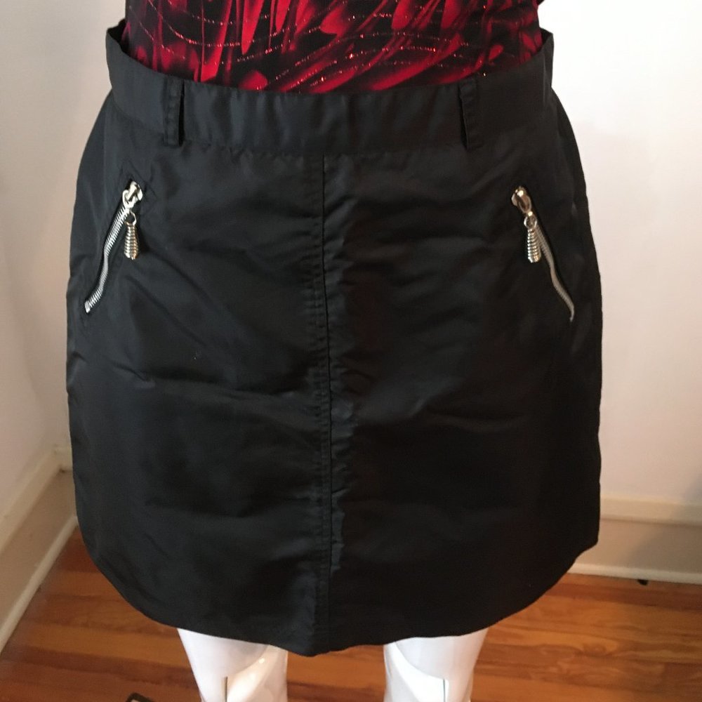 black high waist mini skirt